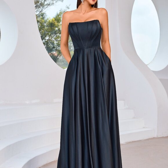 Lainey - Picture 5 of 7